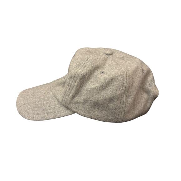 Vineyard Vines Khaki SnapBack Cap Hat Whale Logo Preppy Nautical Wool Blend - Picture 5 of 8